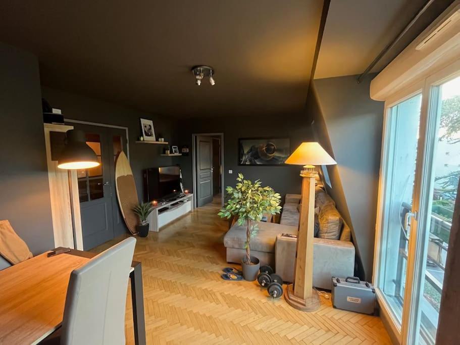 Appartement Cosy Le Chesnay Le Chesnay  Ngoại thất bức ảnh